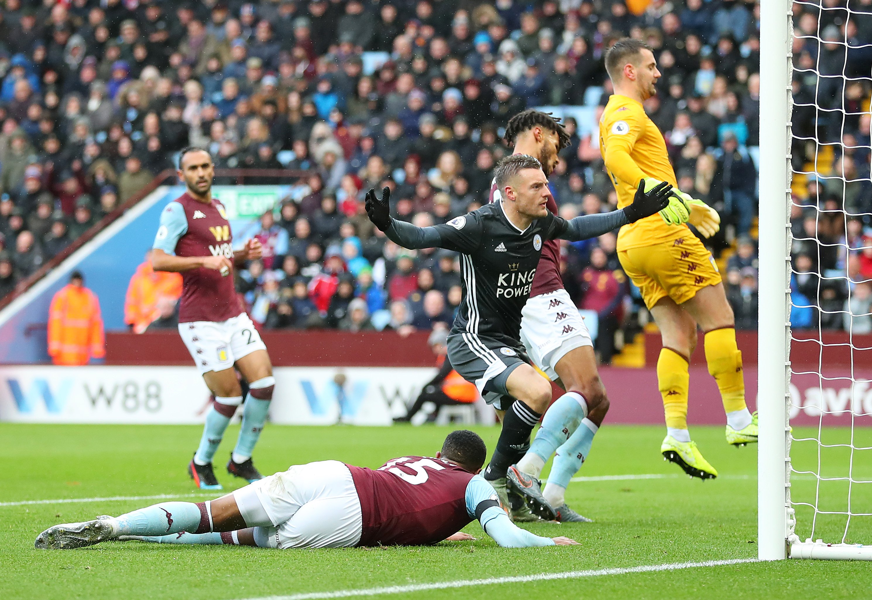 尤其在面对 尤其在面对